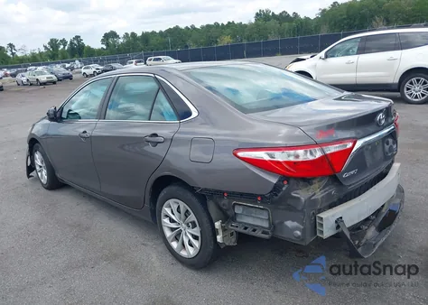 2016 Toyota Camry Le z USA, uszkodzony, nr VIN 4T4BF1FK9GR543051